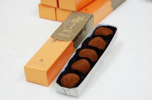 【和菓子屋さんの生チョコ餅】宝塚ショコラ　1箱5個入り